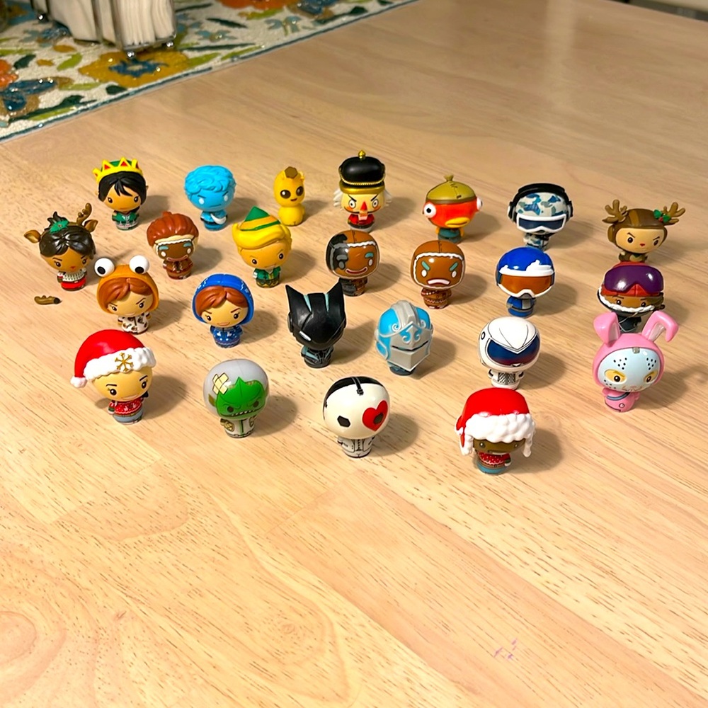 24 Funko FORTNITE Pint Size Heroes from 2019 Advent Calendar Box, Complete Set
